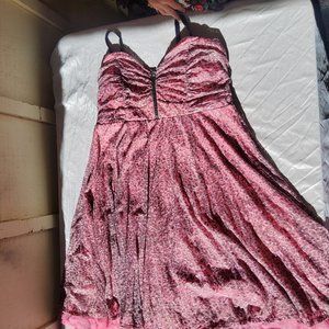 Punk meets pretty in this Betsey Johnson pink leopard print lace dress  size 22